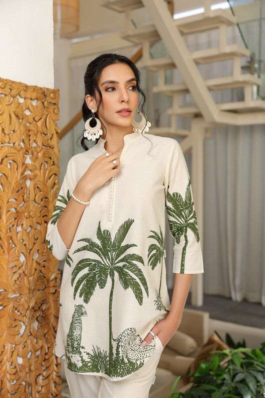 Women's Cotton Floral Printed Straight Short Kurti With Pant Set - Image 5